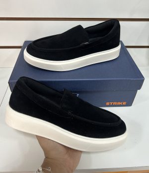 Sapatênis strike